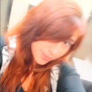 Meet your Posher, Daphenie